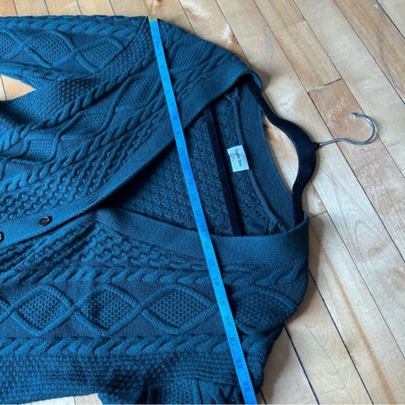 Aritzia Dark Green Cable Knit Cardigan - Picture 9 of 11